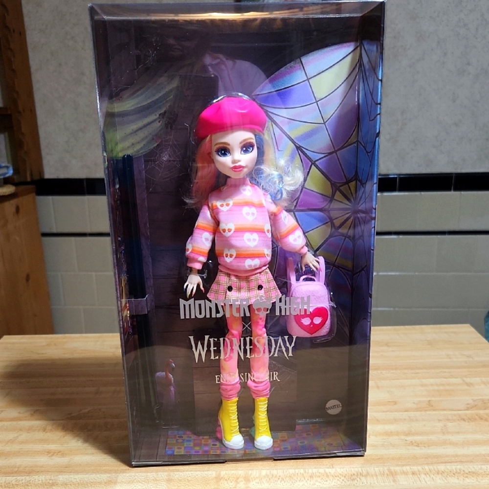ENID SINCLAIR MONSTER HIGH DOLL